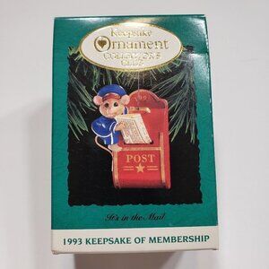 NWT - Hallmark Keepsake Ornament It's In The Post 1993 - Mouse Mailman Post Box